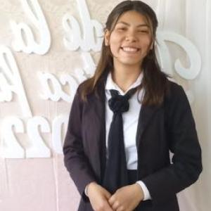 Rebeca  Flores