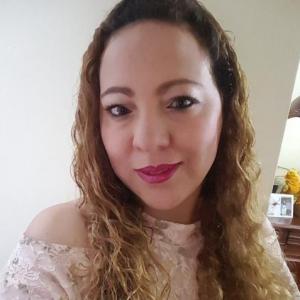 Sylvia  Gómez