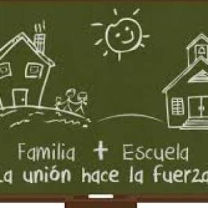Portada del juego Familia y escuela – Humanidades