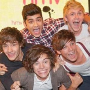 Imagen de portada del videojuego educativo: one Direction, de la temática Música