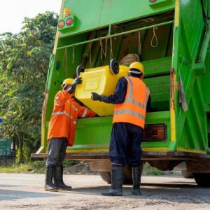 EXPLORANDO LAS CONDICIONES DE SALUD DE LOS RECOLECTORES DE BASURA