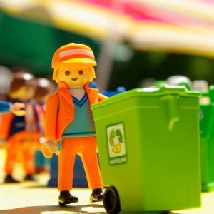 Imagen de portada del videojuego educativo: Cada residuo en su contenedor, de la temática Medio ambiente