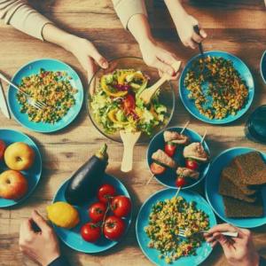 FOOD AND FRUIT VOCABULARY