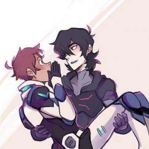 <3