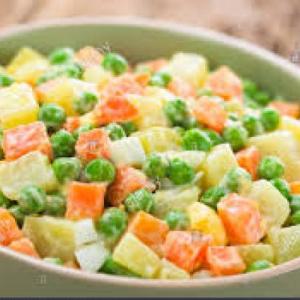 Preparo una rica ensalada de verduras I
