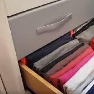 Doblo y guardo mi ropa