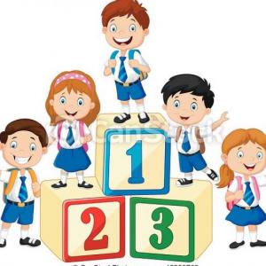 Proyecto estudiantil de matemática, física y emprendimiento y gestión.