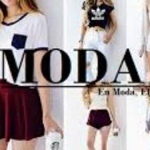 DISEÑADORES DE MODA FAMOSOS
