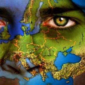 Imagen de portada del videojuego educativo: Trivias de Ciencias, Historia, Geografía y Arte, de la temática Cultura general