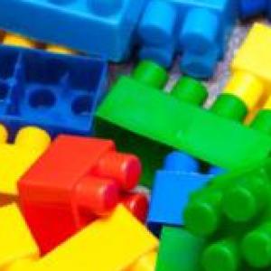 PLASTICO 