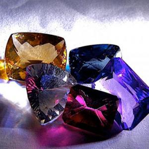 PIEDRAS PRECIOSAS