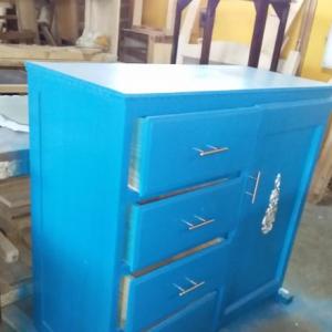 MUEBLES DE MADERA