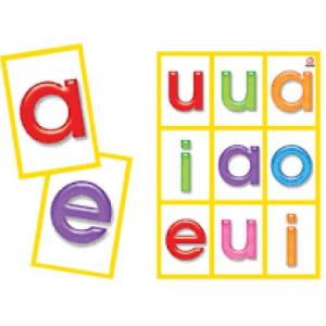 JUGANDO CON LAS VOCALES