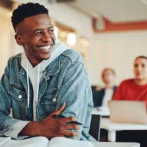 "Equilibrio Universitario: Gestiona tu Éxito"