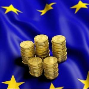 La población y las actividades económicas en Europa y España