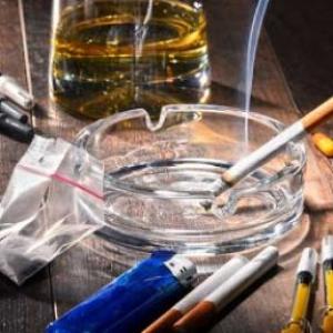 Portada del juego Que matan las drogas ? – Cultura general