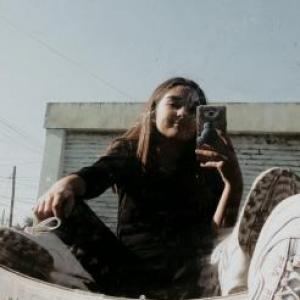 Lourdes  Pellini