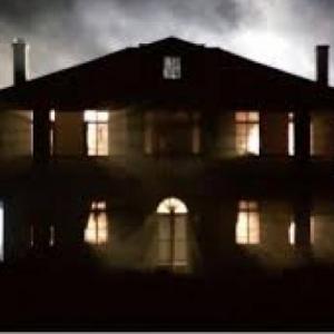 Imagen de portada del videojuego educativo: TERROR: LA CASA VIVA, de la temática Lengua